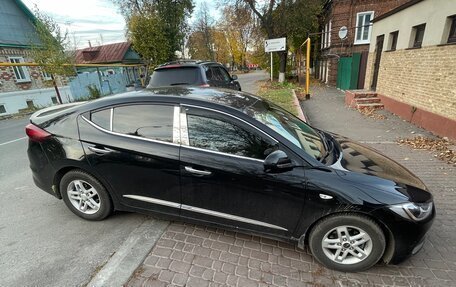 Hyundai Elantra VI рестайлинг, 2017 год, 1 520 000 рублей, 3 фотография