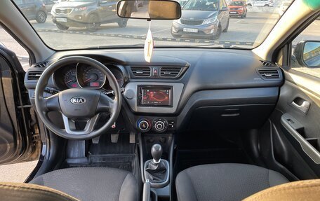 KIA Rio III рестайлинг, 2013 год, 760 000 рублей, 31 фотография