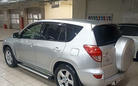 Toyota RAV4, 2006 год, 1 050 000 рублей, 9 фотография