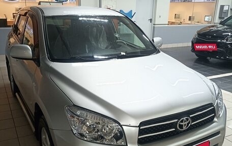 Toyota RAV4, 2006 год, 1 050 000 рублей, 8 фотография