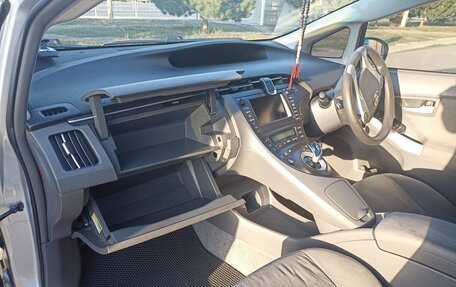 Toyota Prius, 2010 год, 1 250 000 рублей, 8 фотография