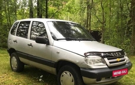 Chevrolet Niva I рестайлинг, 2004 год, 250 000 рублей, 7 фотография