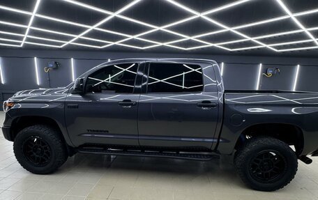 Toyota Tundra II, 2021 год, 9 300 000 рублей, 8 фотография