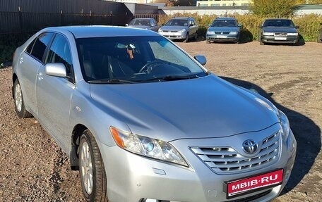 Toyota Camry, 2007 год, 1 300 000 рублей, 1 фотография