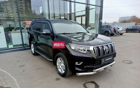 Toyota Land Cruiser Prado 150 рестайлинг 2, 2017 год, 5 769 000 рублей, 3 фотография