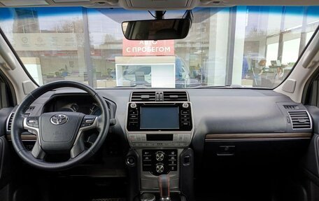 Toyota Land Cruiser Prado 150 рестайлинг 2, 2017 год, 5 769 000 рублей, 14 фотография