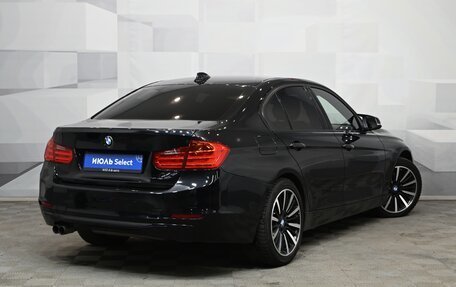 BMW 3 серия, 2013 год, 1 600 000 рублей, 8 фотография