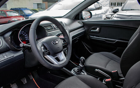 KIA Rio III рестайлинг, 2013 год, 820 000 рублей, 8 фотография