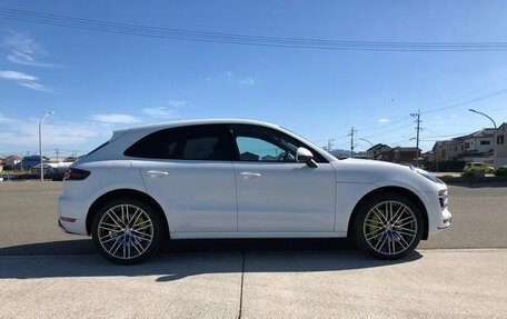 Porsche Macan I рестайлинг, 2017 год, 2 969 555 рублей, 3 фотография