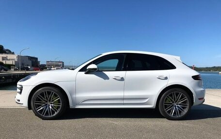 Porsche Macan I рестайлинг, 2017 год, 2 969 555 рублей, 4 фотография