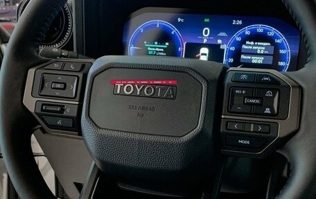 Toyota Land Cruiser Prado, 2024 год, 12 090 000 рублей, 16 фотография