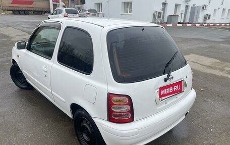 Nissan March II, 2001 год, 260 000 рублей, 3 фотография