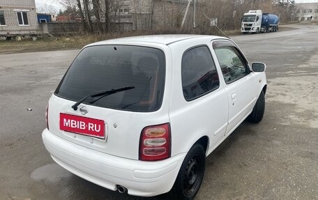 Nissan March II, 2001 год, 260 000 рублей, 4 фотография