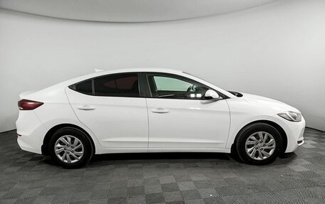 Hyundai Elantra VI рестайлинг, 2018 год, 1 925 000 рублей, 4 фотография