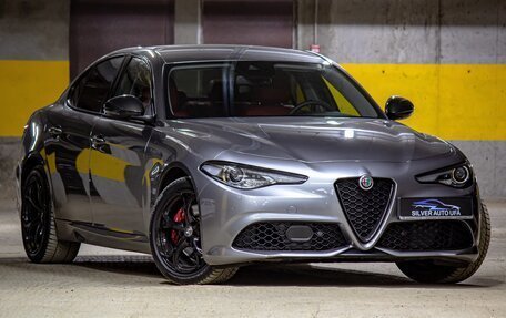 Alfa Romeo Giulia II, 2019 год, 5 350 000 рублей, 3 фотография