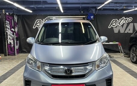 Honda Freed I, 2011 год, 1 150 000 рублей, 1 фотография