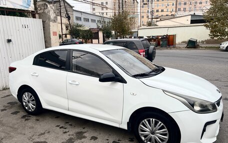 KIA Rio IV, 2018 год, 966 000 рублей, 2 фотография