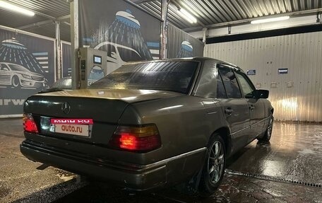 Mercedes-Benz W124, 1990 год, 350 000 рублей, 8 фотография