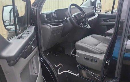 Ford Tourneo Custom I рестайлинг, 2023 год, 5 600 000 рублей, 12 фотография