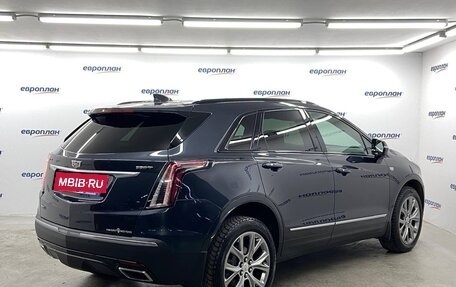 Cadillac XT5 I рестайлинг, 2021 год, 4 650 000 рублей, 3 фотография