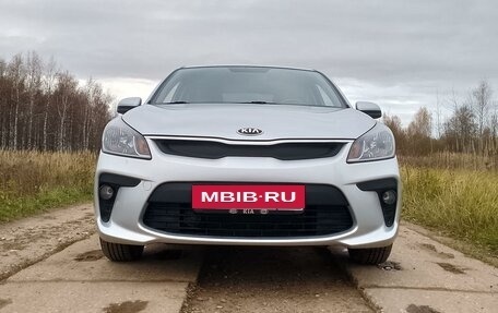 KIA Rio IV, 2019 год, 1 550 000 рублей, 3 фотография