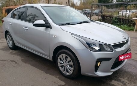 KIA Rio IV, 2019 год, 1 550 000 рублей, 4 фотография