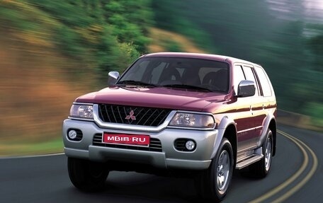 Mitsubishi Pajero Sport II рестайлинг, 2003 год, 800 000 рублей, 1 фотография