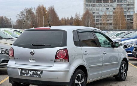 Volkswagen Polo IV рестайлинг, 2007 год, 700 000 рублей, 6 фотография