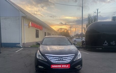 Hyundai Sonata VI, 2012 год, 1 150 000 рублей, 3 фотография