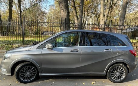 Mercedes-Benz B-Класс, 2015 год, 2 090 000 рублей, 2 фотография