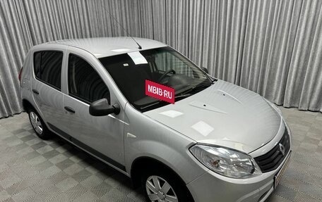 Renault Sandero I, 2012 год, 714 000 рублей, 3 фотография