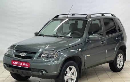 Chevrolet Niva I рестайлинг, 2017 год, 999 000 рублей, 1 фотография