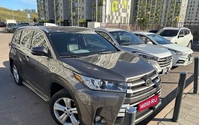 Toyota Highlander III, 2017 год, 3 600 000 рублей, 1 фотография