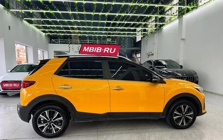 KIA Stonic, 2020 год, 1 490 000 рублей, 7 фотография