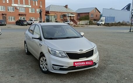 KIA Rio III рестайлинг, 2017 год, 695 000 рублей, 2 фотография