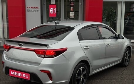 KIA Rio IV, 2018 год, 1 639 000 рублей, 6 фотография