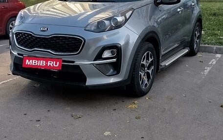 KIA Sportage IV рестайлинг, 2019 год, 2 200 000 рублей, 2 фотография