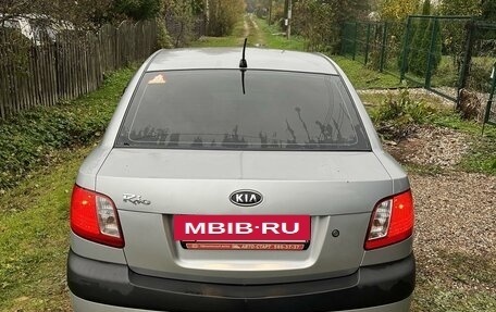 KIA Rio II, 2007 год, 800 000 рублей, 4 фотография