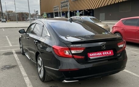 Honda Accord IX рестайлинг, 2020 год, 3 190 000 рублей, 5 фотография