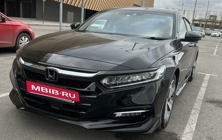 Honda Accord IX рестайлинг, 2020 год, 3 190 000 рублей, 2 фотография