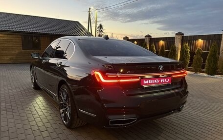 BMW 7 серия, 2019 год, 9 800 000 рублей, 1 фотография