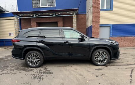 Toyota Highlander, 2024 год, 6 645 000 рублей, 4 фотография