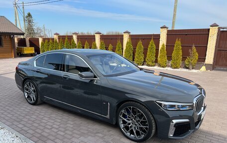 BMW 7 серия, 2019 год, 9 800 000 рублей, 6 фотография