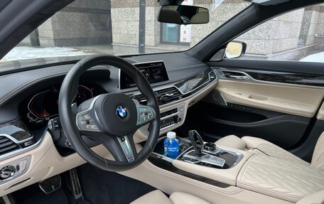 BMW 7 серия, 2019 год, 9 800 000 рублей, 11 фотография