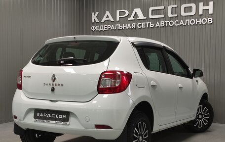 Renault Sandero II рестайлинг, 2018 год, 1 020 000 рублей, 2 фотография