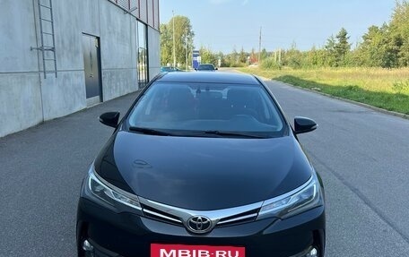 Toyota Corolla, 2017 год, 2 300 000 рублей, 3 фотография