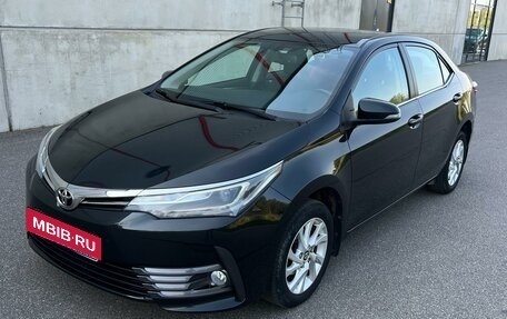 Toyota Corolla, 2017 год, 2 300 000 рублей, 2 фотография