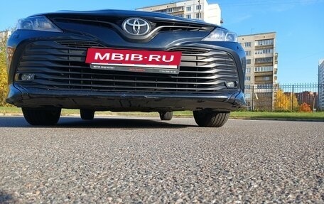 Toyota Camry, 2019 год, 2 850 000 рублей, 15 фотография