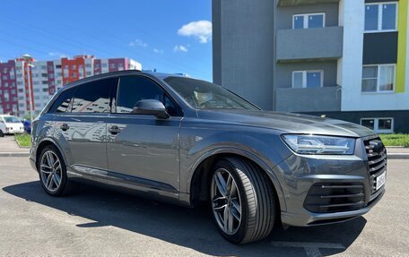 Audi SQ7, 2017 год, 7 700 000 рублей, 32 фотография