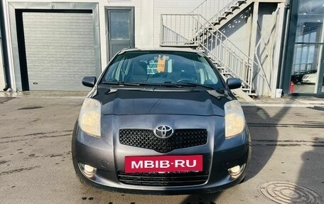 Toyota Yaris III рестайлинг, 2007 год, 699 000 рублей, 9 фотография